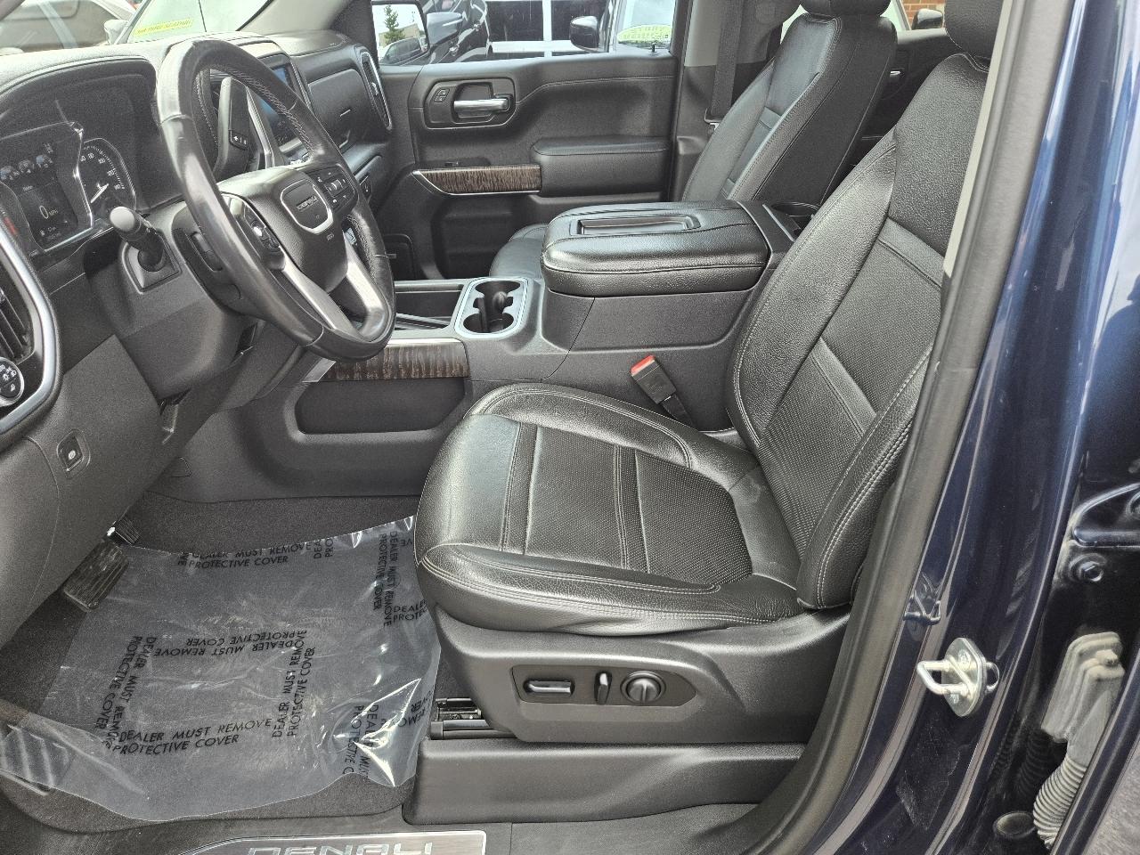 GMC Sierra 1500 4WD Crew Cab 147" Denali 2019