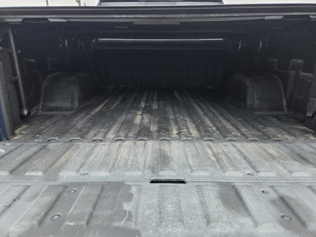 GMC Sierra 1500 4WD Crew Cab 147" Denali 2019
