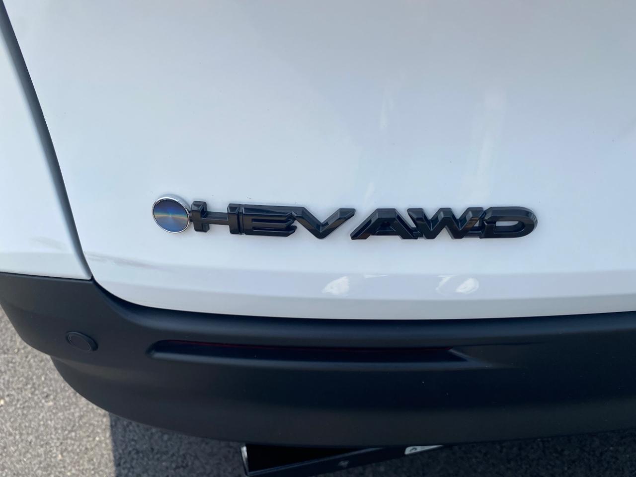 Toyota Sienna Woodland Edition AWD 7-Passenger (Natl) 2026