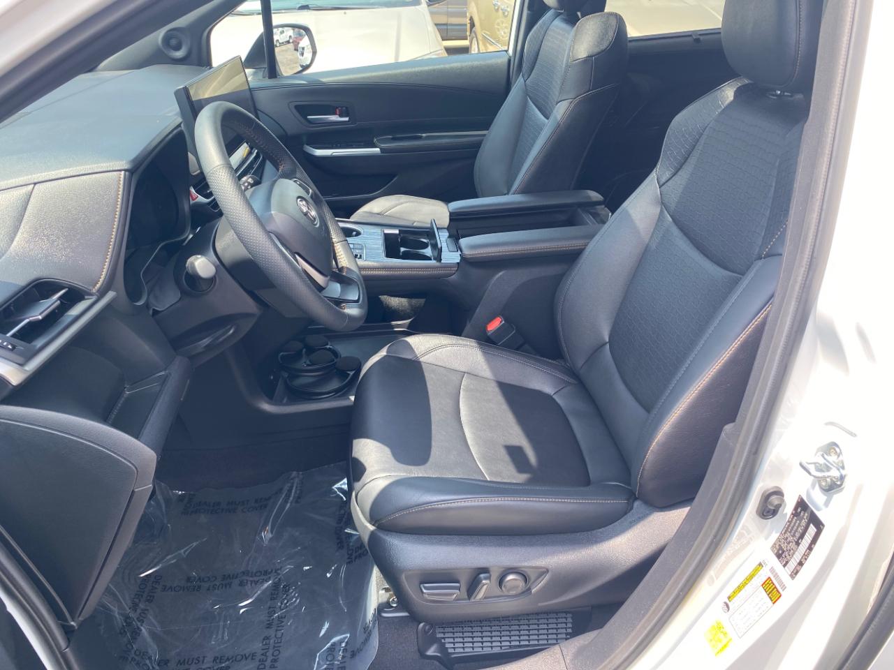 Toyota Sienna Woodland Edition AWD 7-Passenger (Natl) 2026