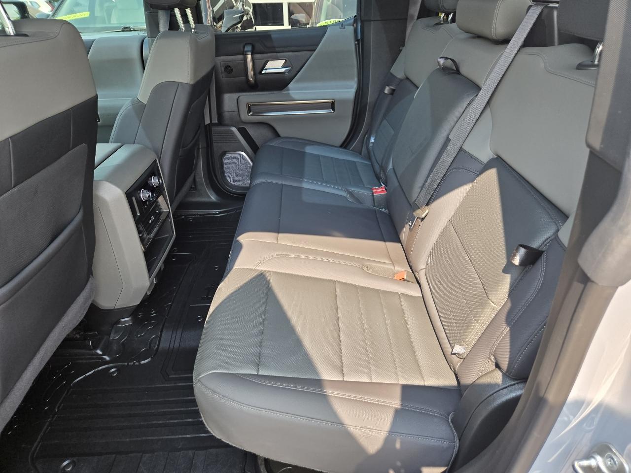GMC HUMMER EV Pickup e4WD Crew Cab 2X 2024