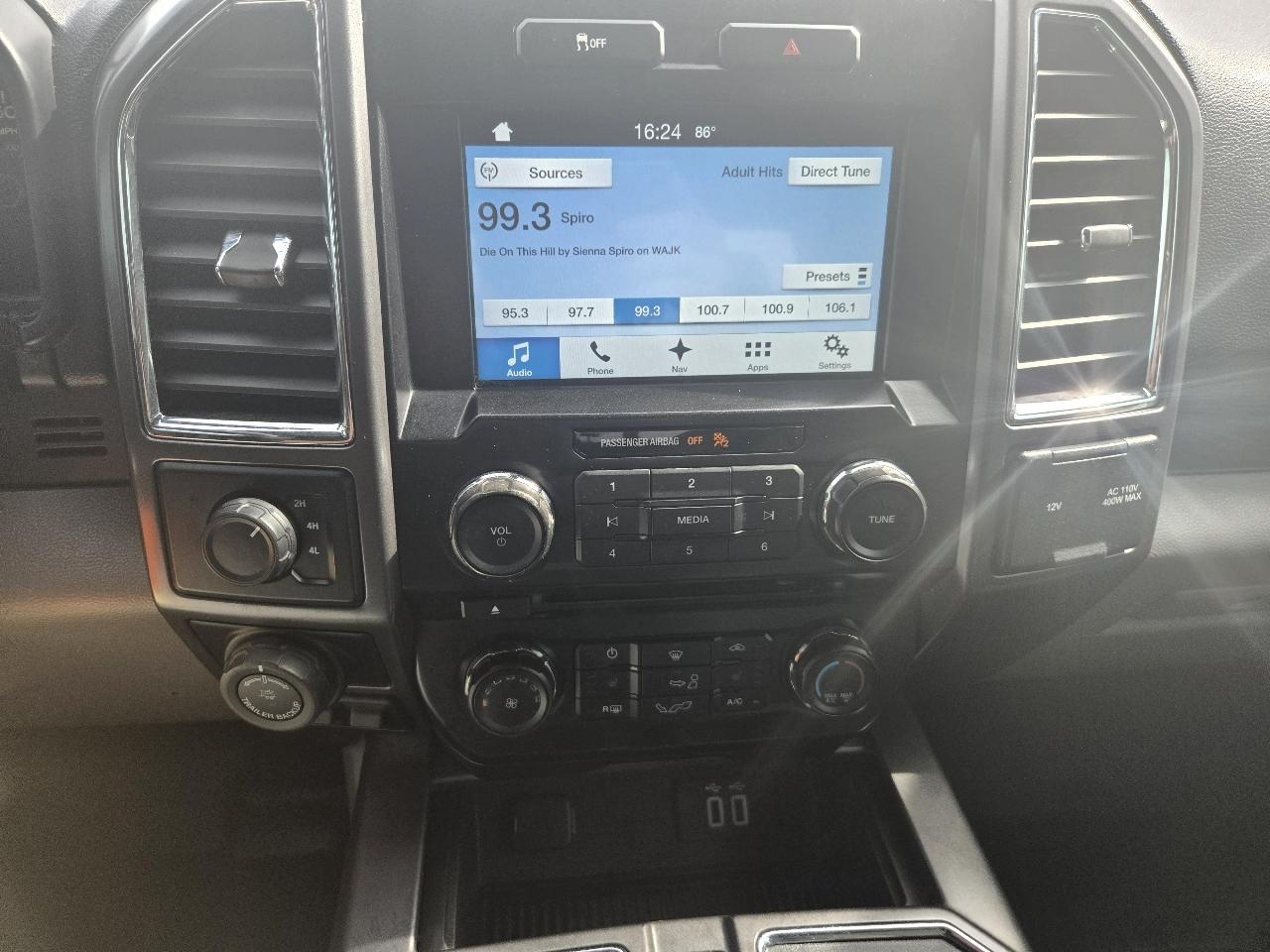 Ford F-150 4WD SuperCrew 145" XLT 2016