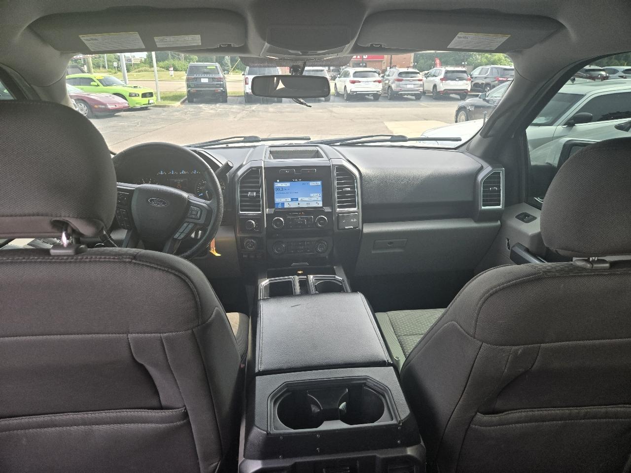 Ford F-150 4WD SuperCrew 145" XLT 2016