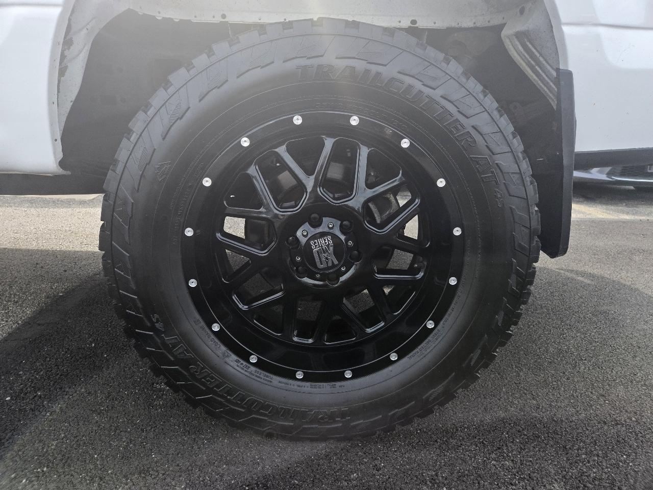 Ford F-150 4WD SuperCrew 145" XLT 2016