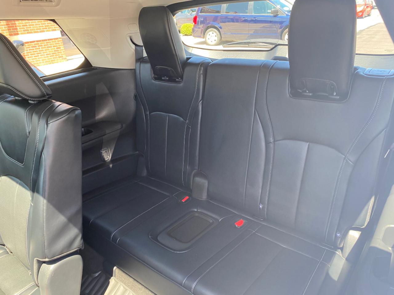 Infiniti QX60 LUXE AWD 2024
