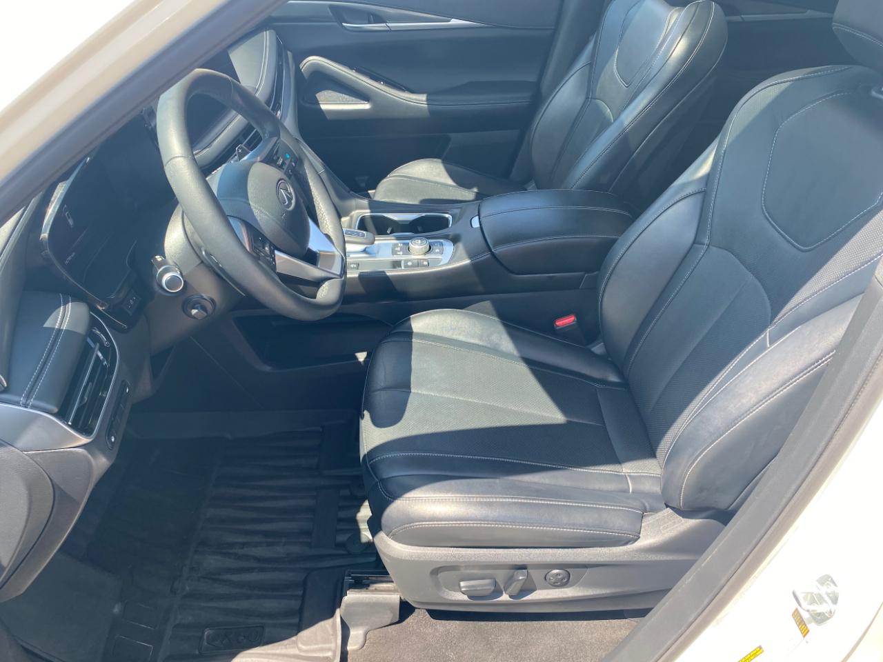 Infiniti QX60 LUXE AWD 2024