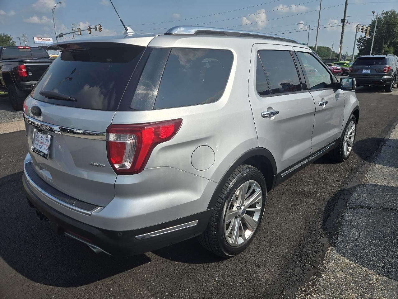 Ford Explorer Limited 4WD 2019