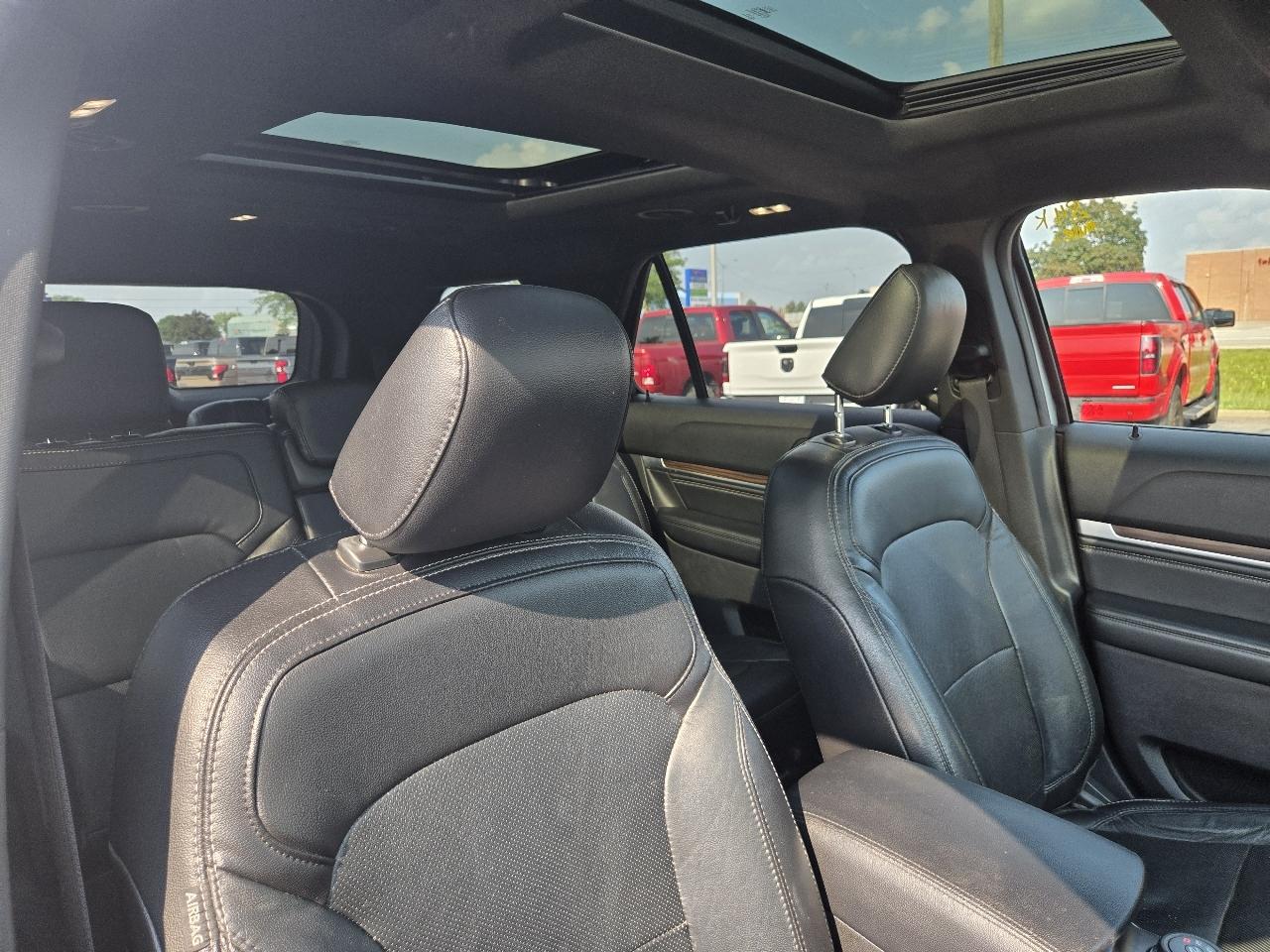 Ford Explorer Limited 4WD 2019