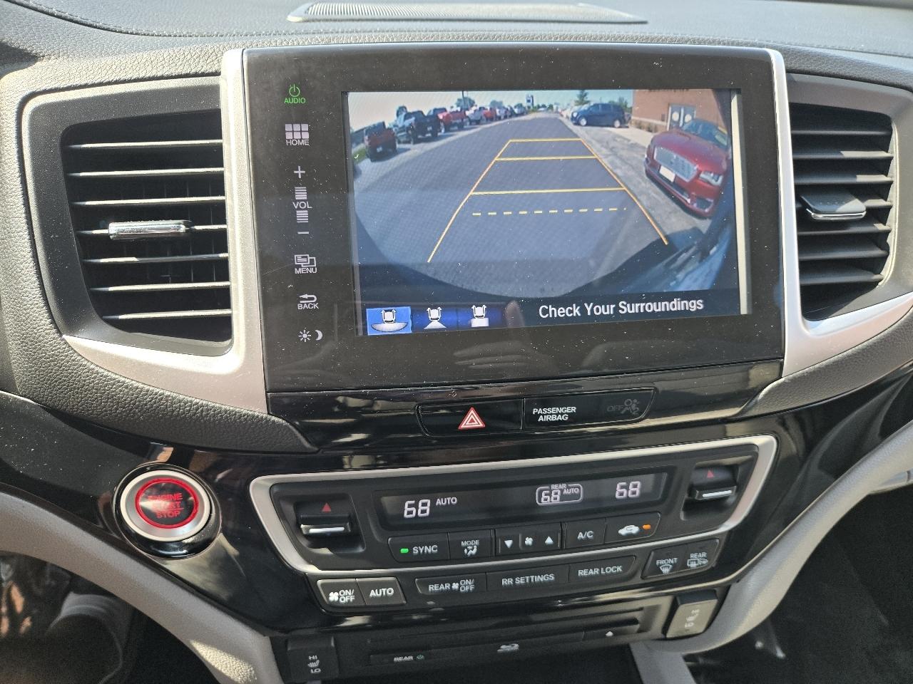 Honda Pilot AWD 4dr Touring w/RES & Navi 2016