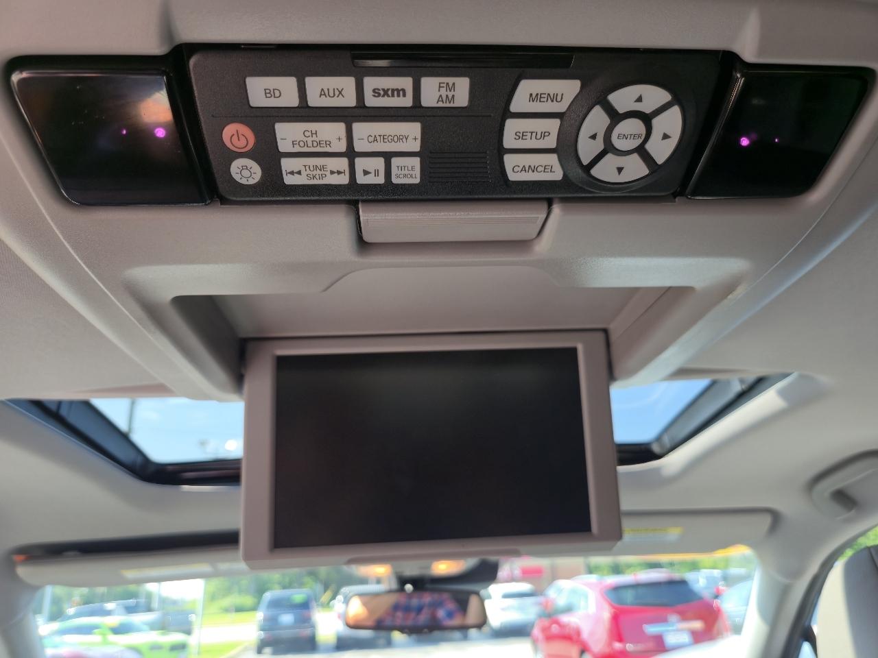 Honda Pilot AWD 4dr Touring w/RES & Navi 2016
