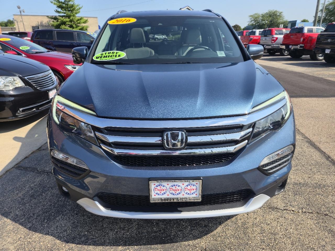 Honda Pilot AWD 4dr Touring w/RES & Navi 2016
