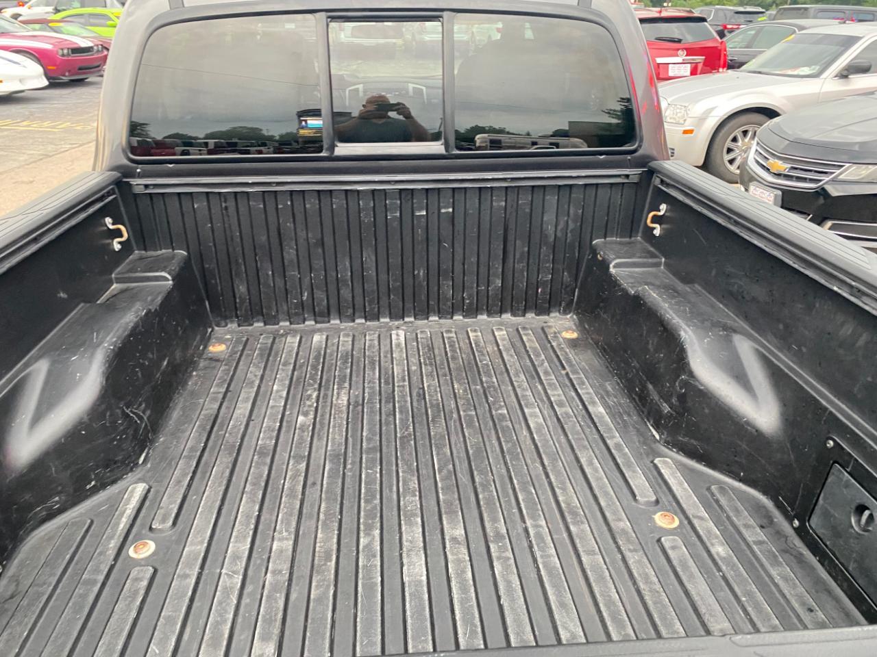 Toyota Tacoma 4WD Double Cab V6 MT (Natl) 2014
