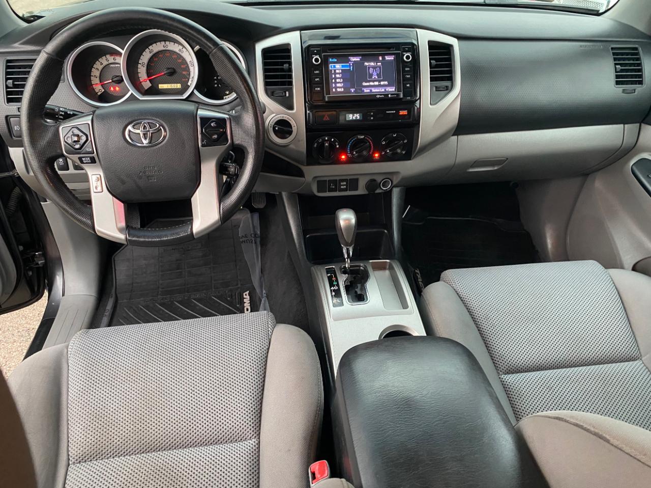 Toyota Tacoma 4WD Double Cab V6 MT (Natl) 2014