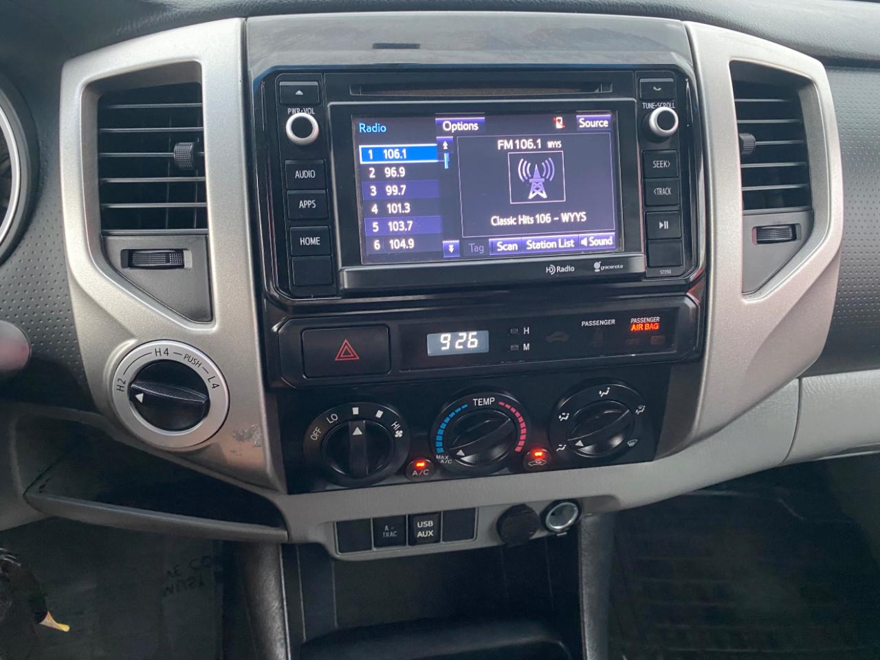 Toyota Tacoma 4WD Double Cab V6 MT (Natl) 2014