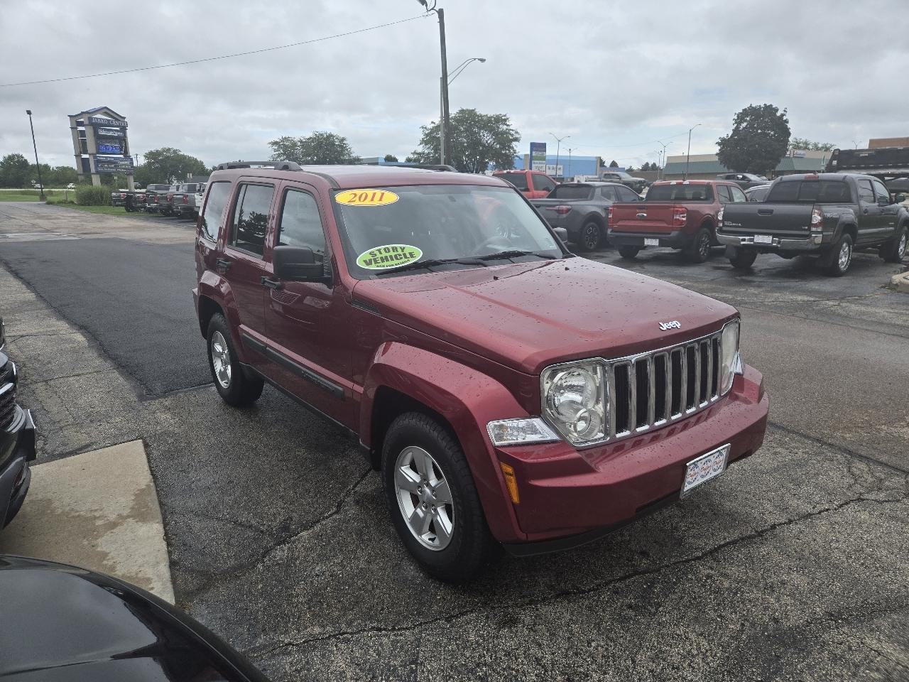 Jeep Liberty 4WD 4dr Sport 2011