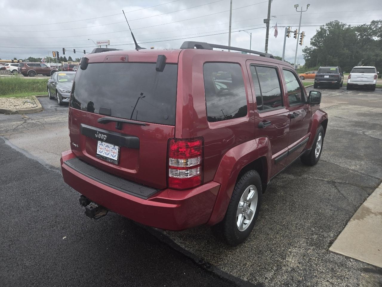 Jeep Liberty 4WD 4dr Sport 2011