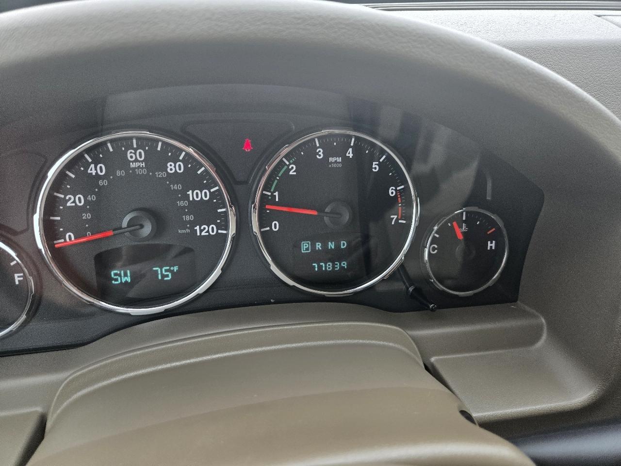 Jeep Liberty 4WD 4dr Sport 2011