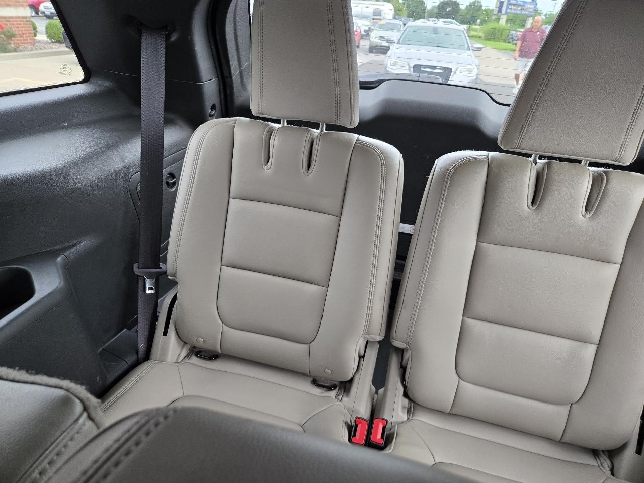 Ford Explorer FWD 4dr XLT 2013