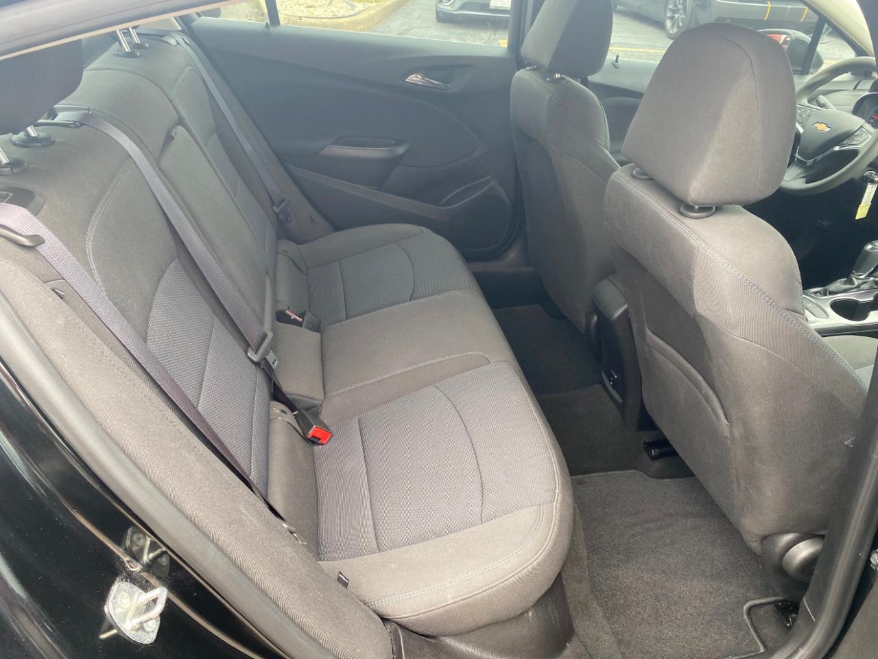 Chevrolet Cruze 4dr Sdn 1.4L LT w/1SD 2017