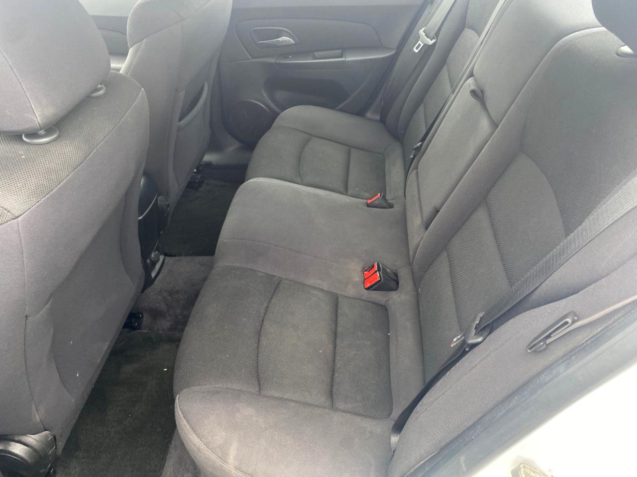 Chevrolet Cruze 4dr Sdn LT w/1LT 2012