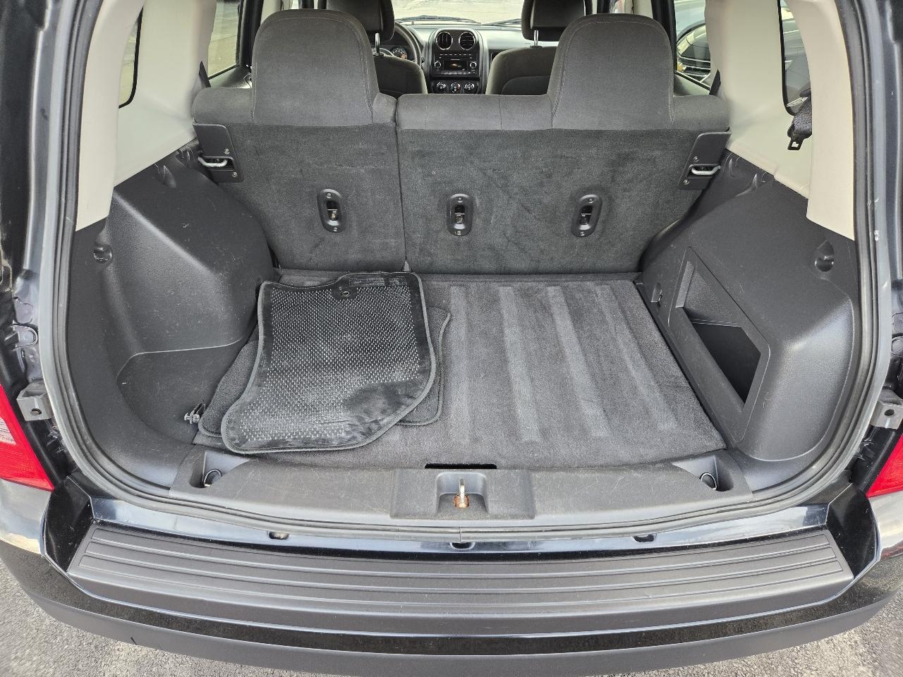 Jeep Patriot 4WD 4dr Sport 2014