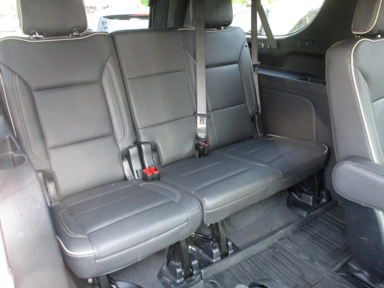 GMC Yukon XL 4WD 4dr Elevation 2025