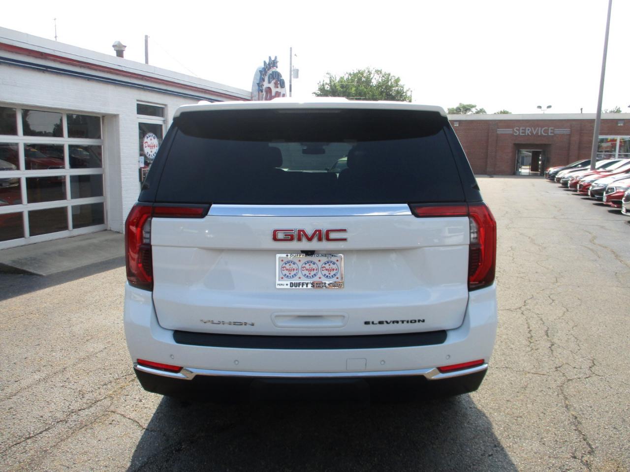 GMC Yukon XL 4WD 4dr Elevation 2025