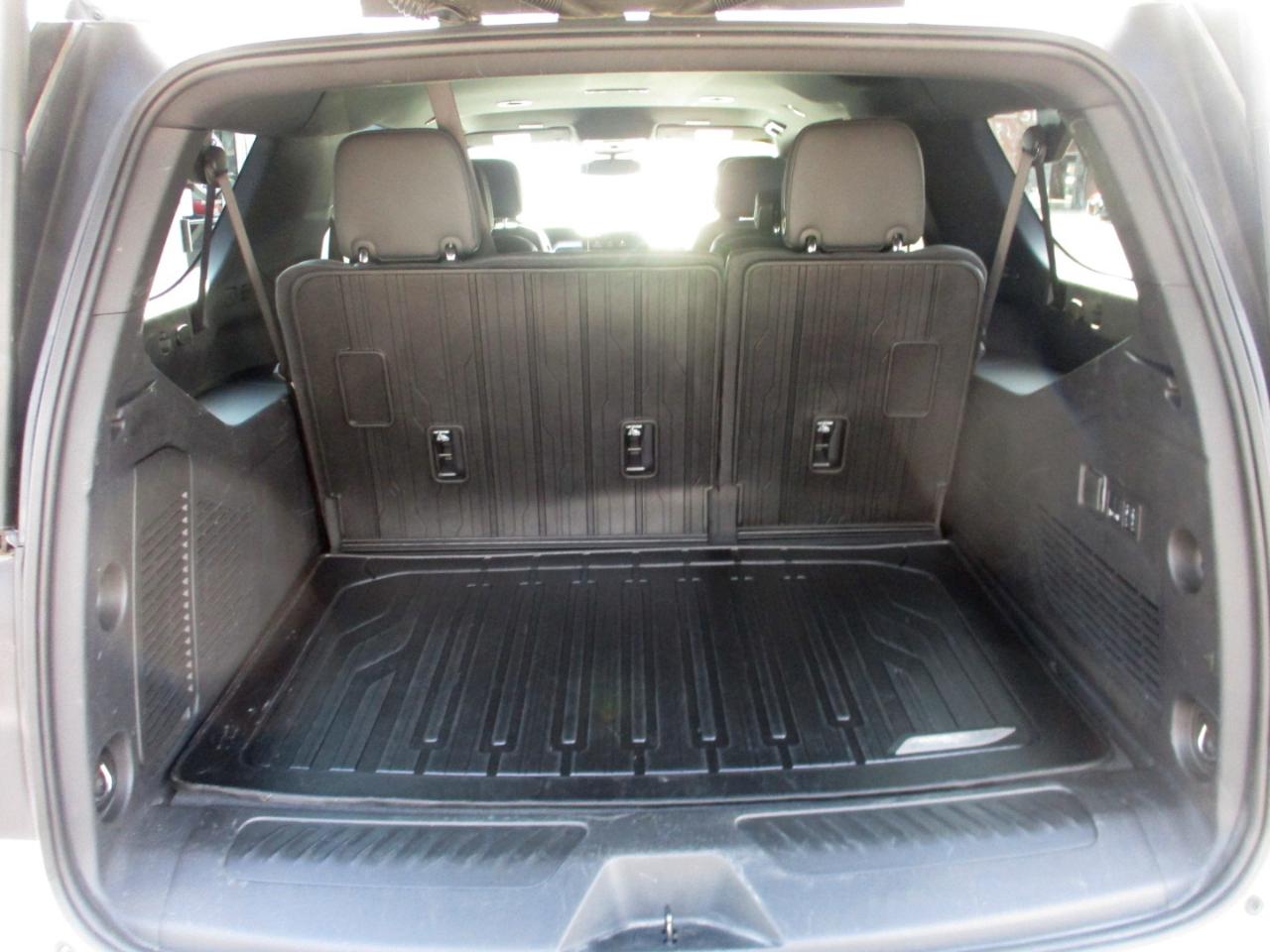 GMC Yukon XL 4WD 4dr Elevation 2025