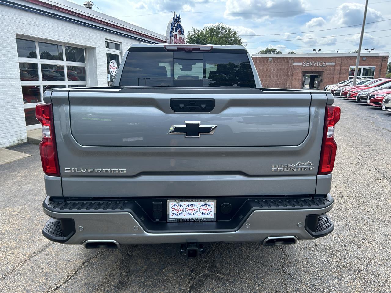 Chevrolet Silverado 1500 4WD Crew Cab 147" High Country 2024