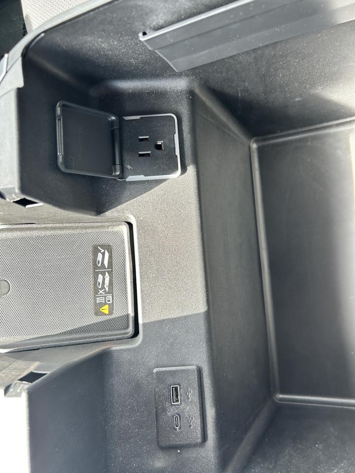 Chevrolet Silverado 1500 4WD Crew Cab 147" High Country 2024