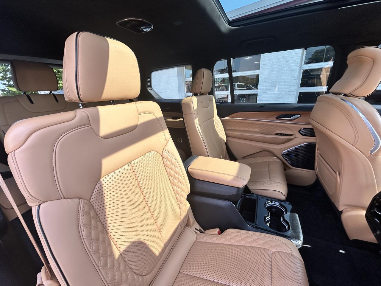 Jeep Grand Cherokee L Summit Reserve 4x4 2023