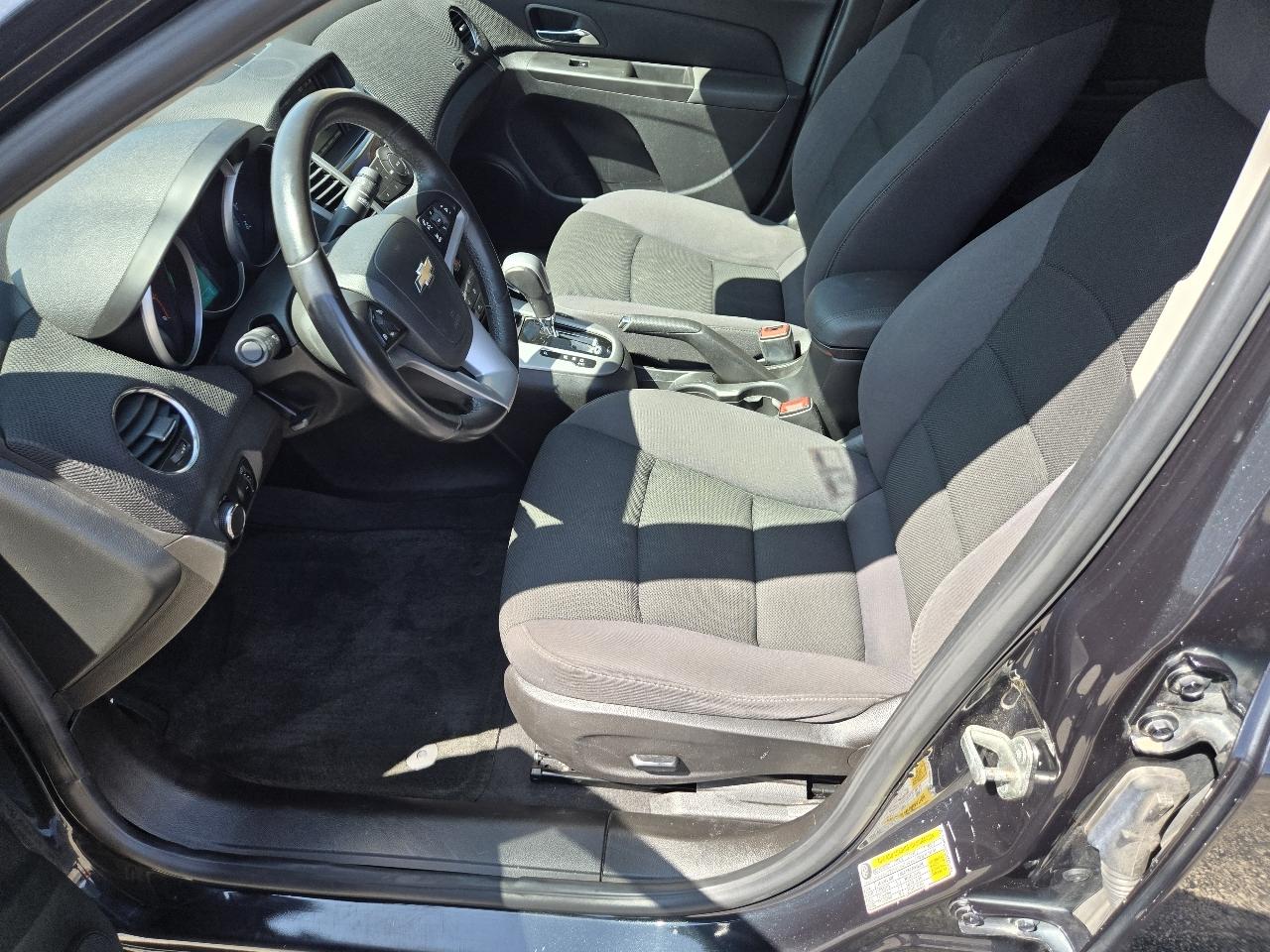 Chevrolet Cruze 4dr Sdn Auto 1LT 2013