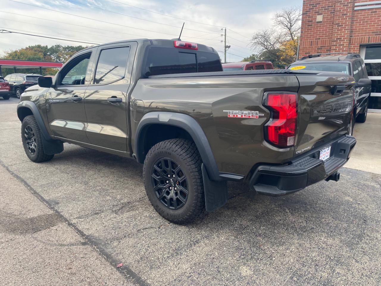 Chevrolet Colorado 4WD Crew Cab Trail Boss 2023