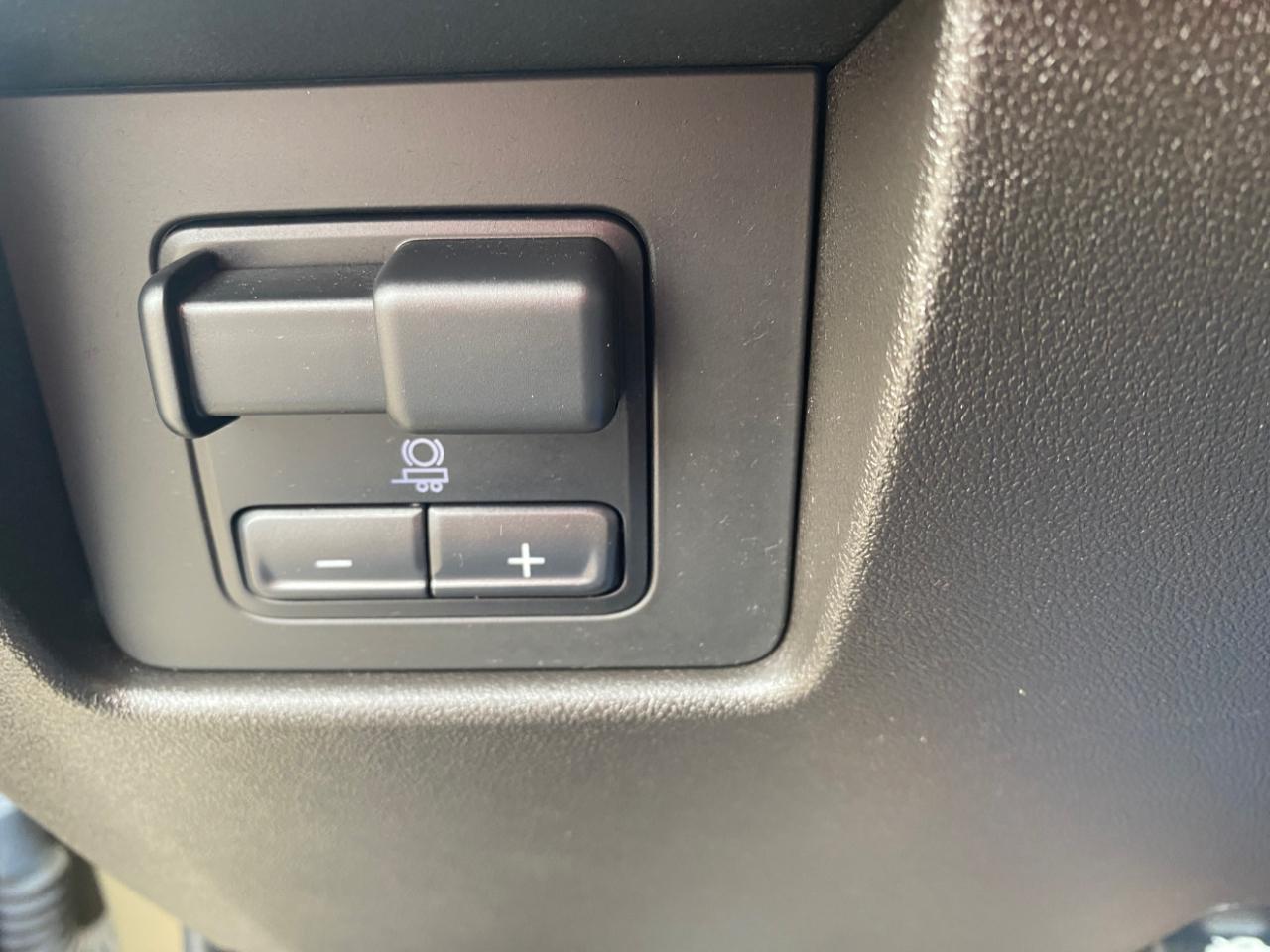 Chevrolet Colorado 4WD Crew Cab Trail Boss 2023