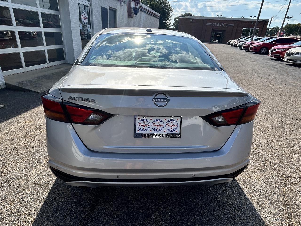 Nissan Altima SV FWD 2025