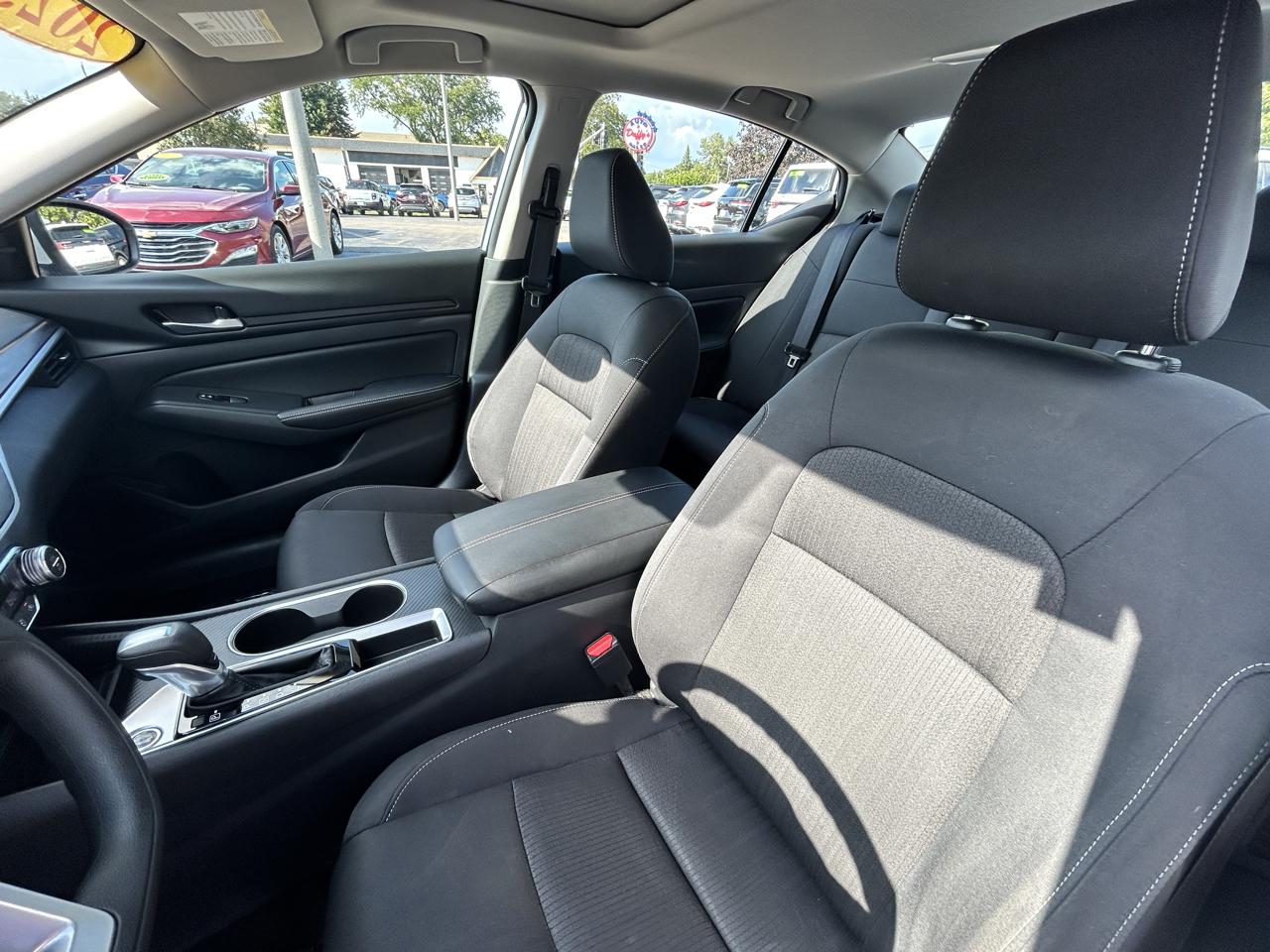 Nissan Altima SV FWD 2025