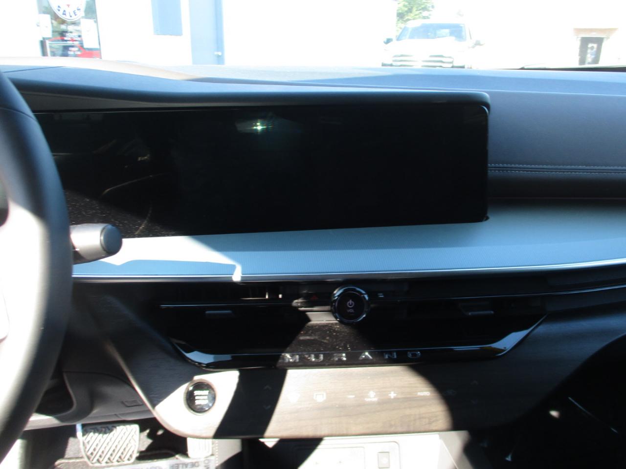 Nissan Murano AWD Platinum *Ltd Avail* 2026