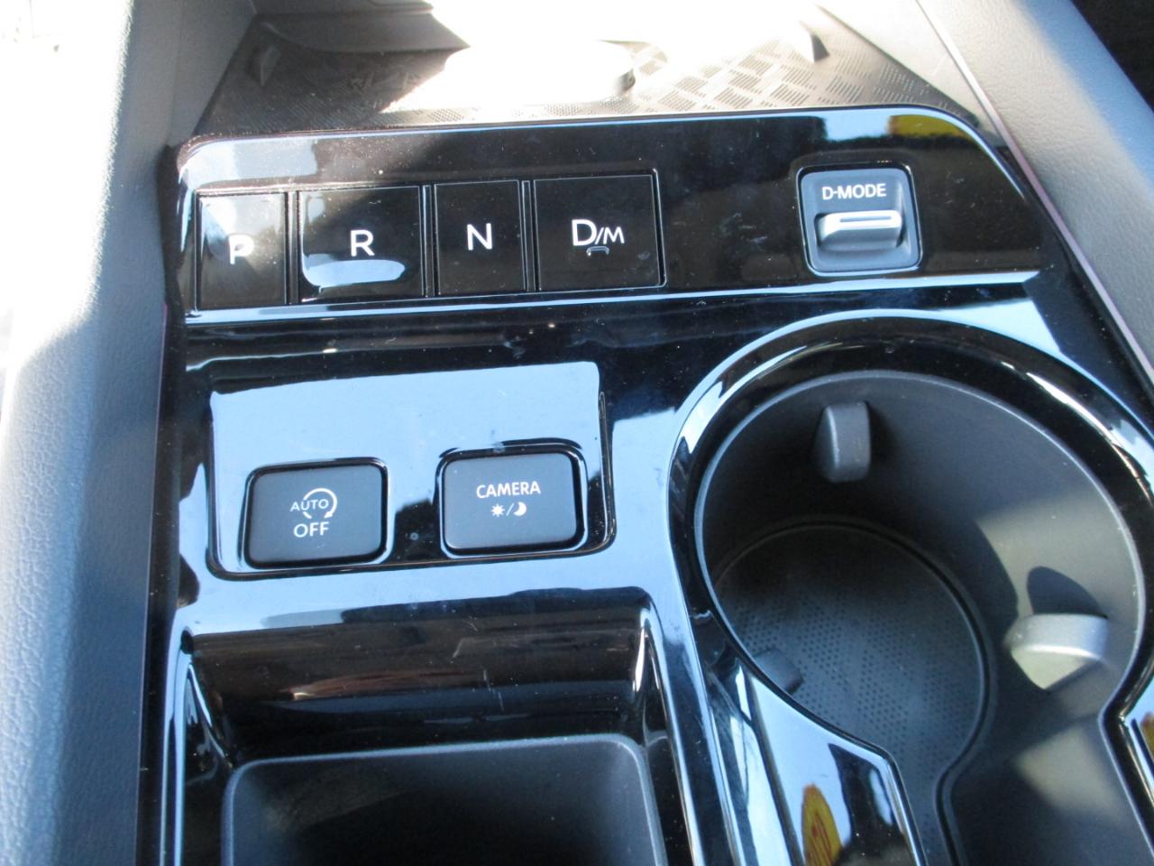 Nissan Murano AWD Platinum *Ltd Avail* 2026