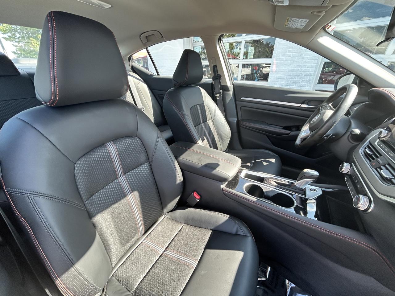 Nissan Altima SR FWD 2025