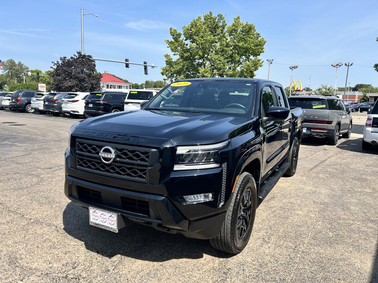 Nissan Frontier Crew Cab 4x4 SV Auto 2023