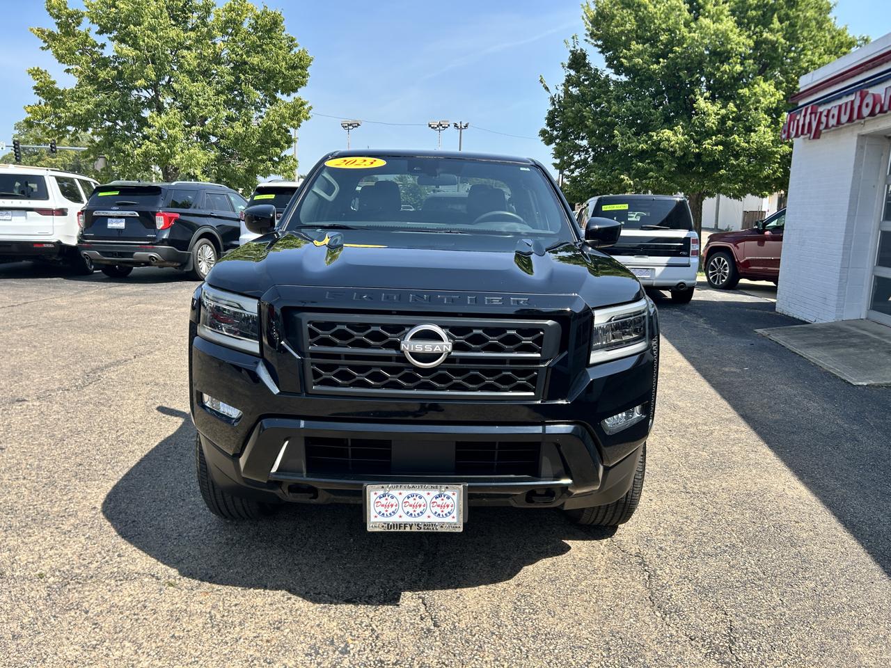 Nissan Frontier Crew Cab 4x4 SV Auto 2023