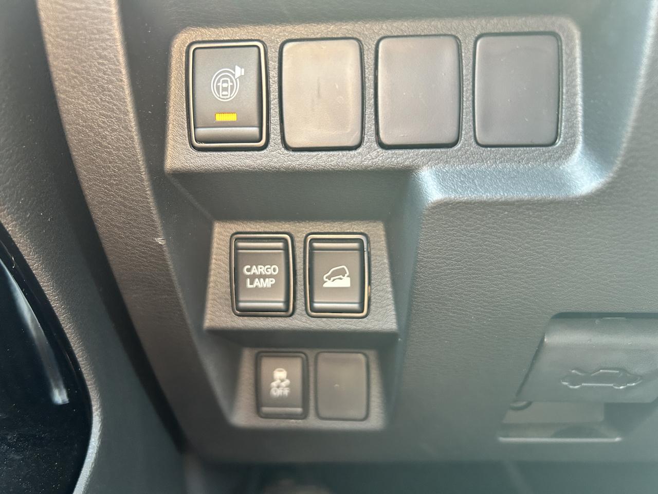 Nissan Frontier Crew Cab 4x4 SV Auto 2023