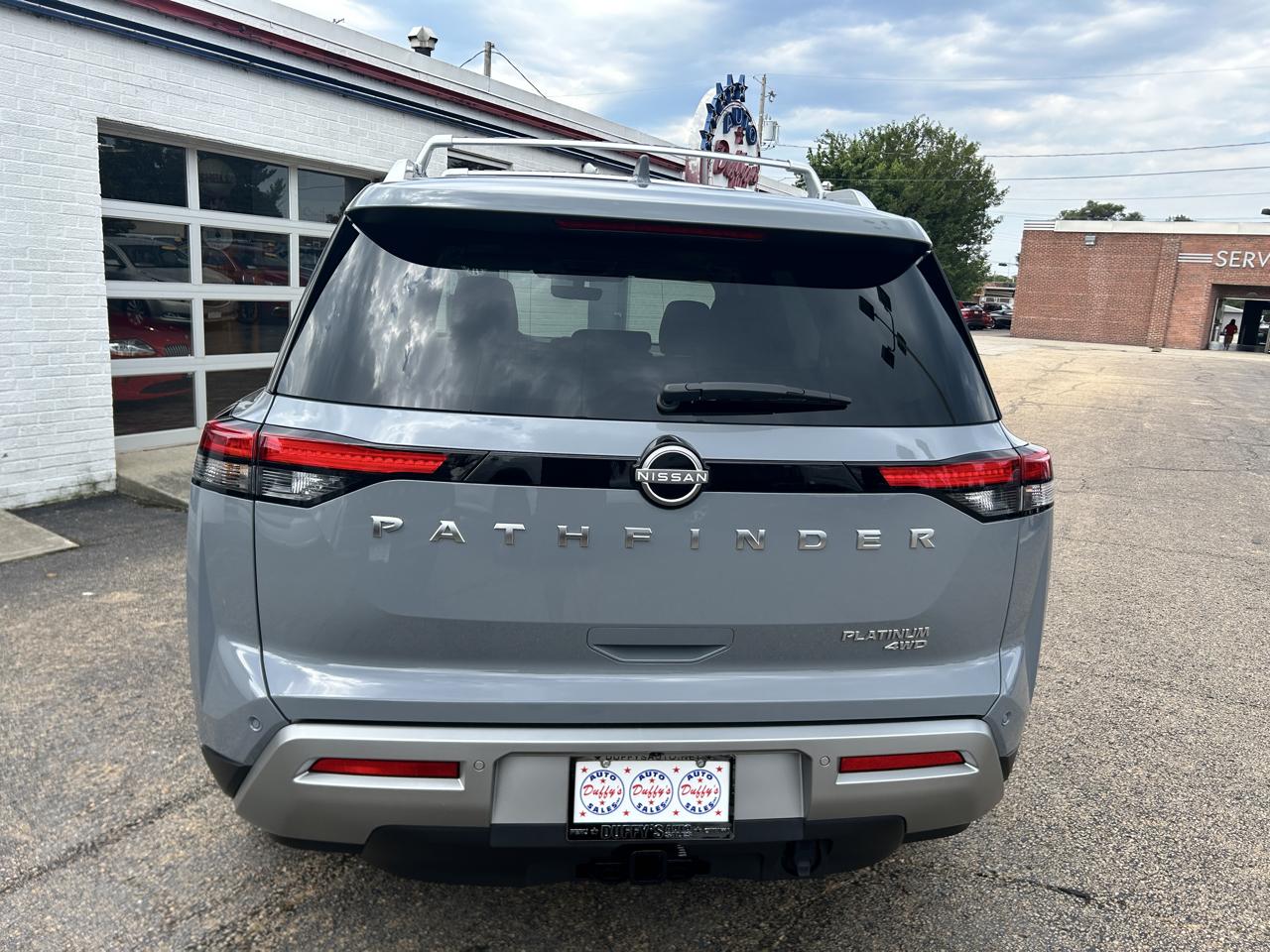 Nissan Pathfinder Platinum 4WD 2025