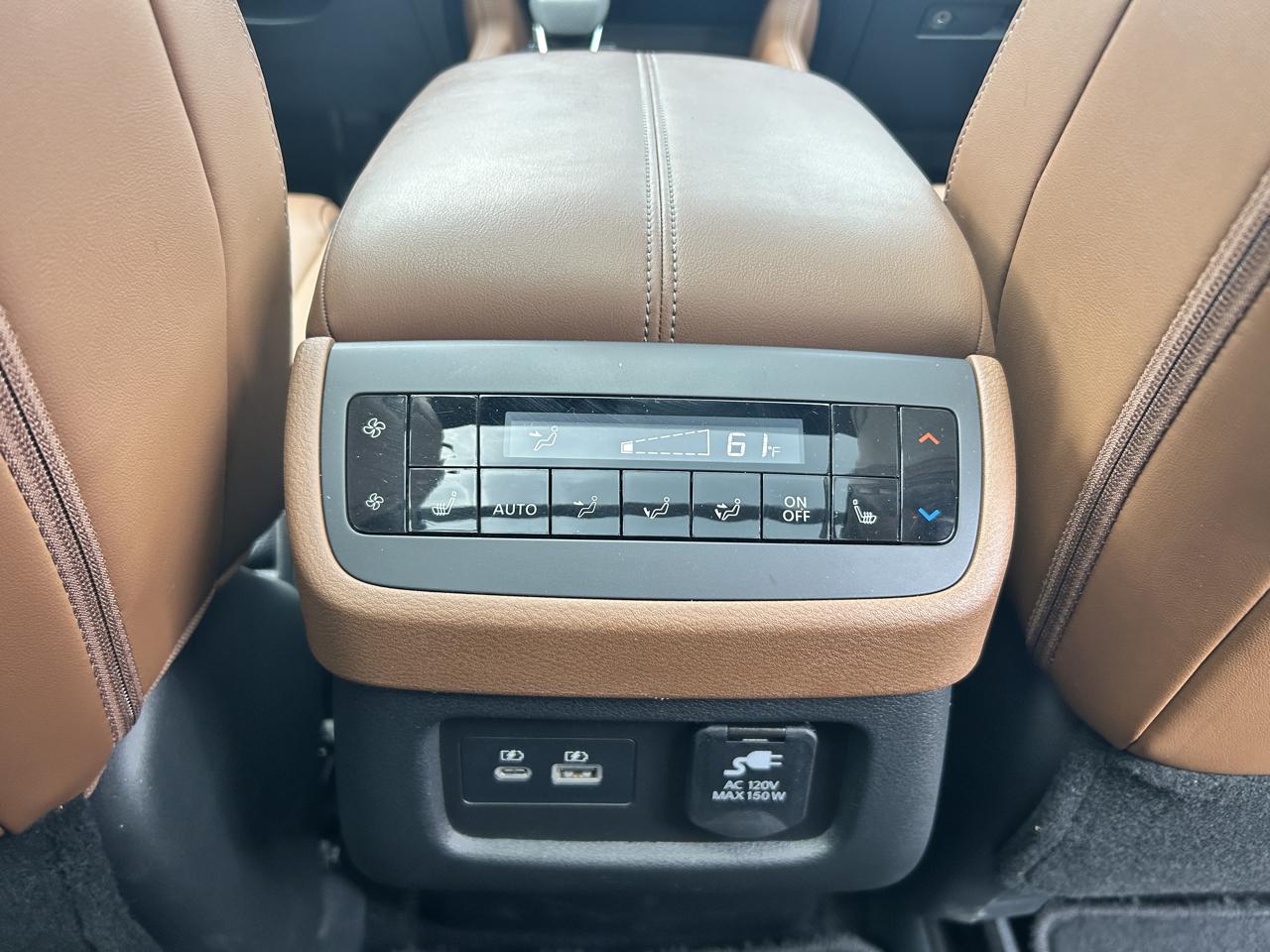 Nissan Pathfinder Platinum 4WD 2025