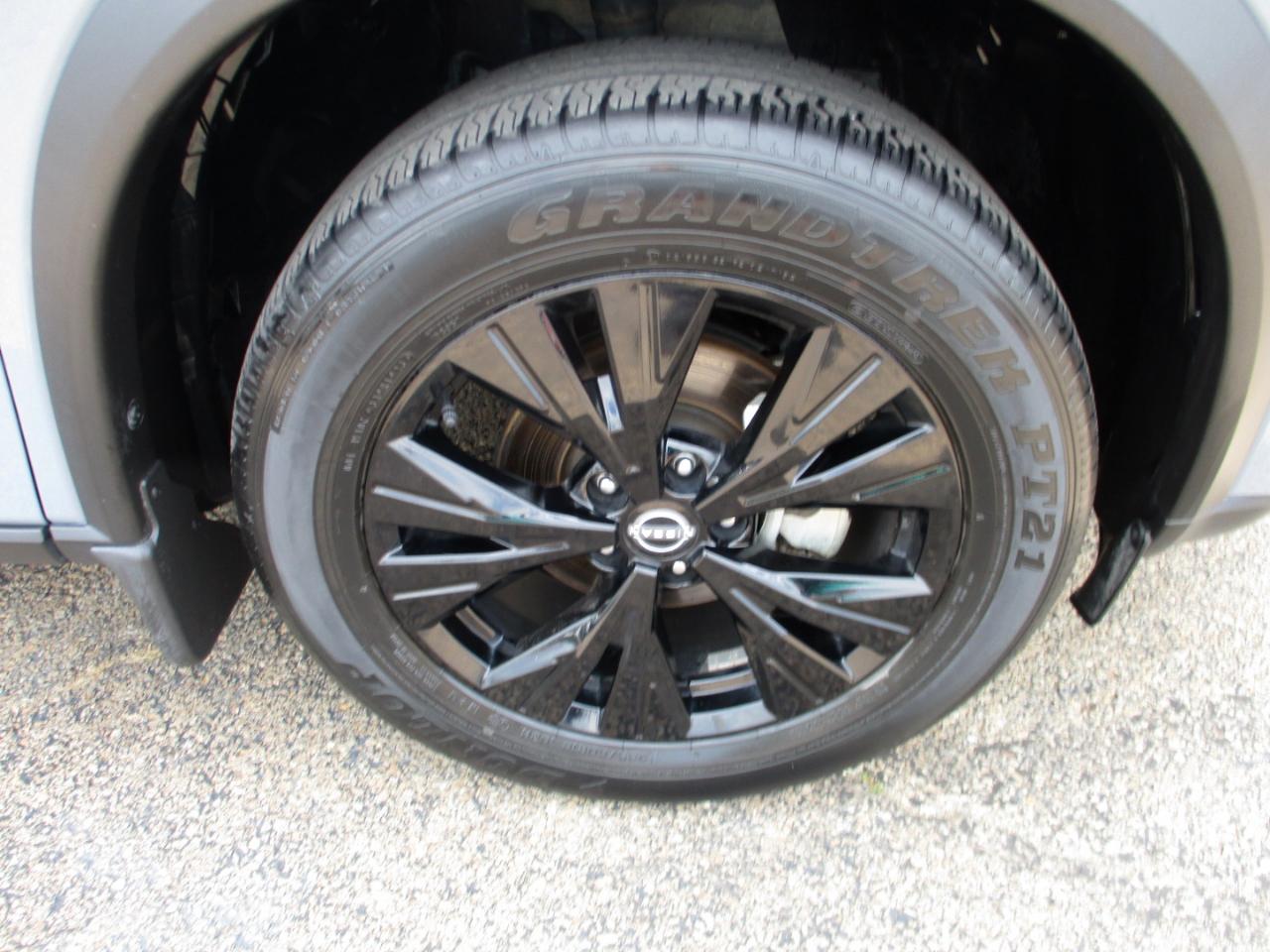 Nissan Rogue AWD SV 2023