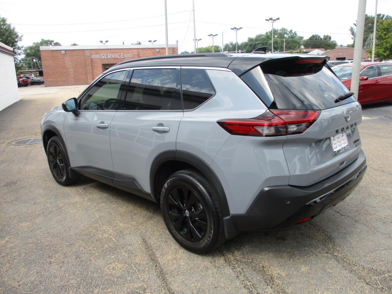 Nissan Rogue AWD SV 2023