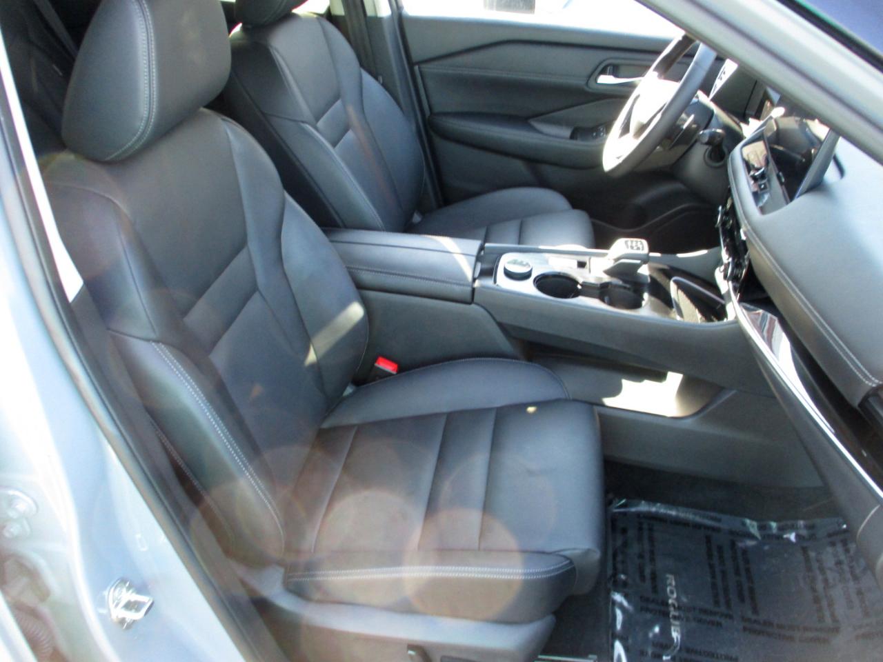 Nissan Rogue AWD SL 2025