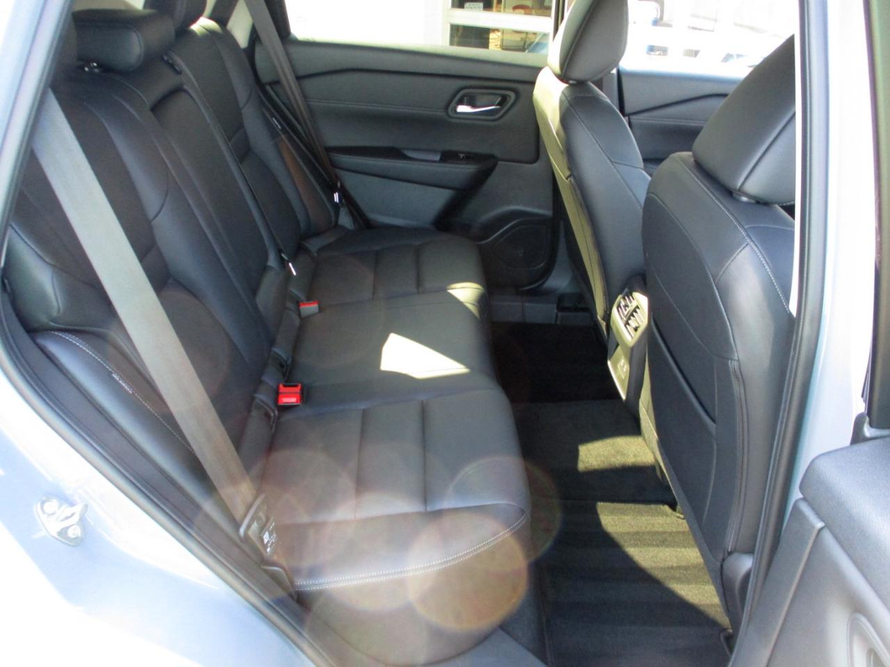Nissan Rogue AWD SL 2025