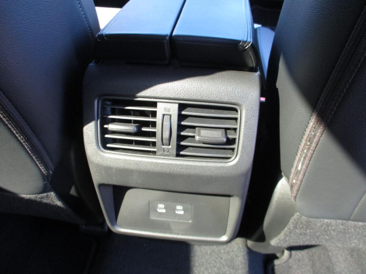 Nissan Rogue AWD SL 2025