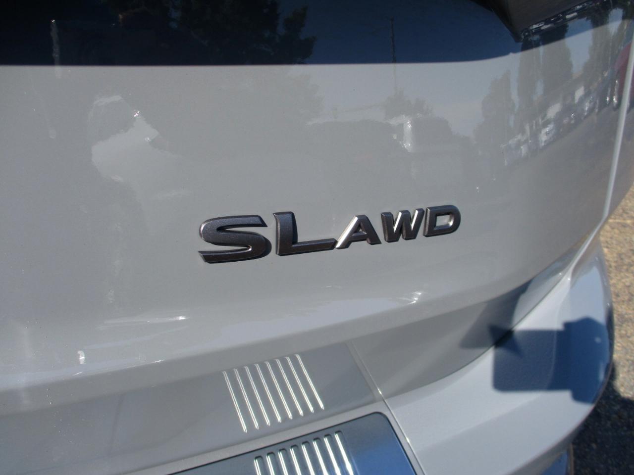 Nissan Rogue AWD SL 2025